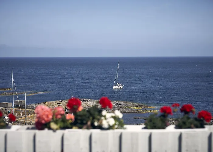 Klippen - Grevens Dal Hotell Gudhjem