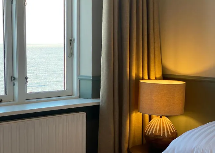 Hotell Klippen - Grevens Dal Gudhjem