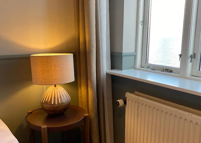 Klippen - Grevens Dal 3* Gudhjem