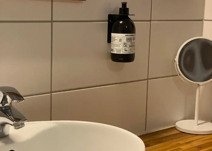 Klippen - Grevens Dal Hotel Gudhjem